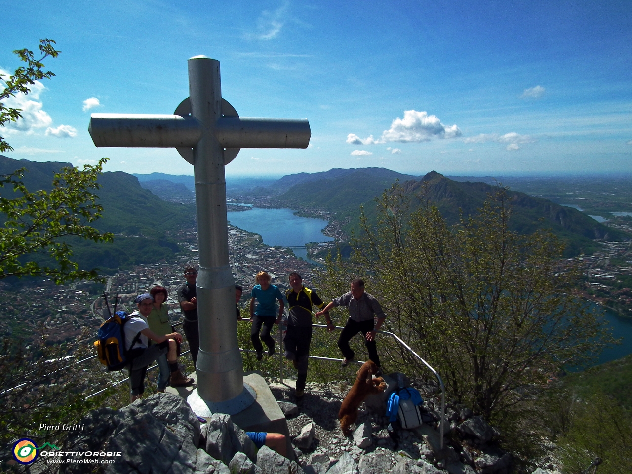 50 Crocione della Corna di Medale (1029 m.) .JPG